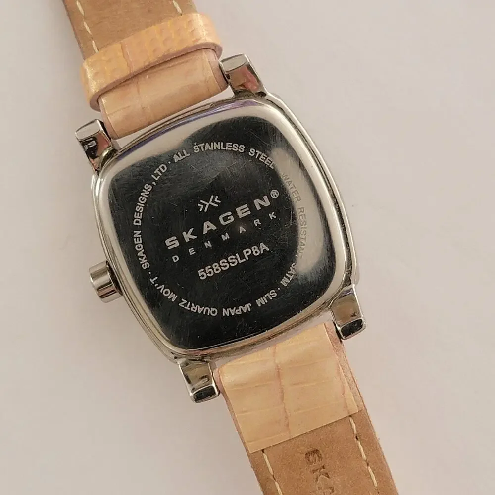 Skagen Womens Watch Pink Leather Band White Dial Dress/Formal Quartz 558SSLP8A